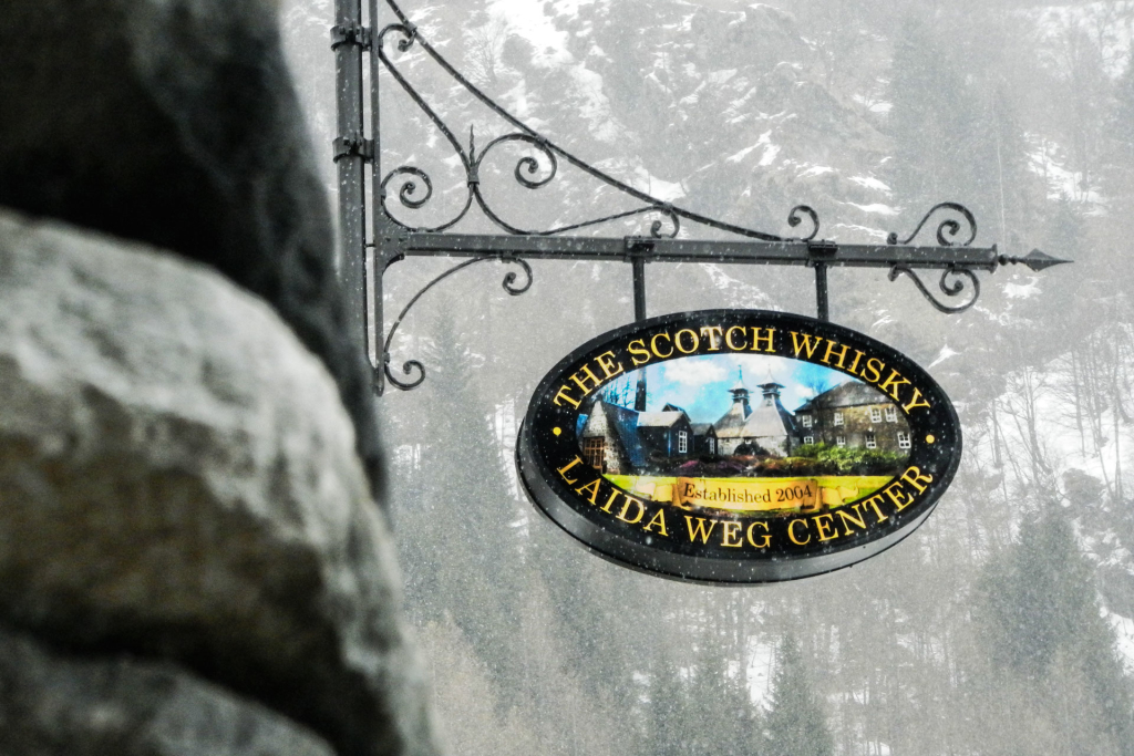 Insegna Laida Weg Center